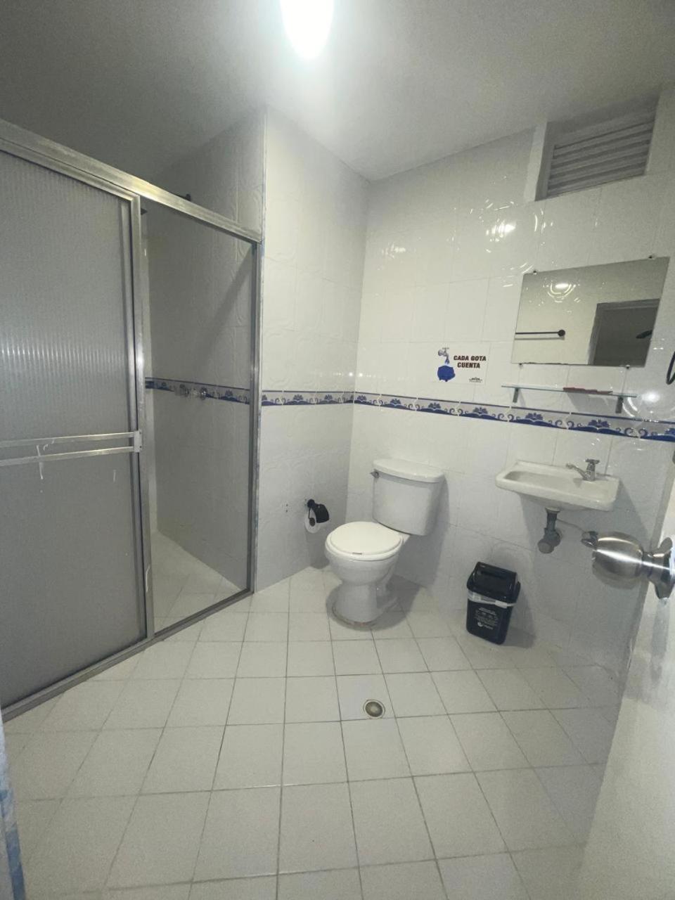 Hotel Villa Real Medellín Eksteriør bilde